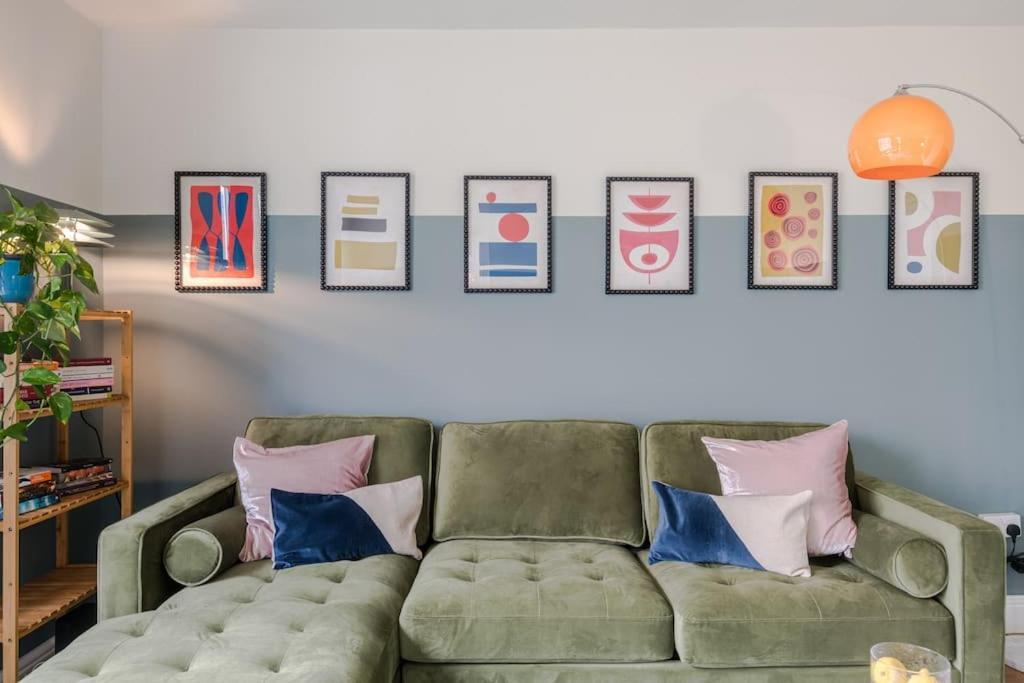 The Clissold, Two Bedroom Apartment N5 London Exterior photo